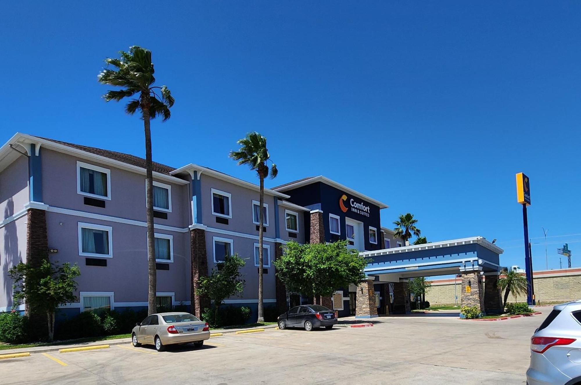 Comfort Inn & Suites Donna Near I-2 Екстер'єр фото